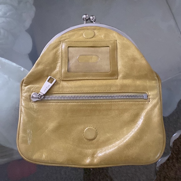 HOBO International Skyler Clutch Bag - Picture 3 of 9